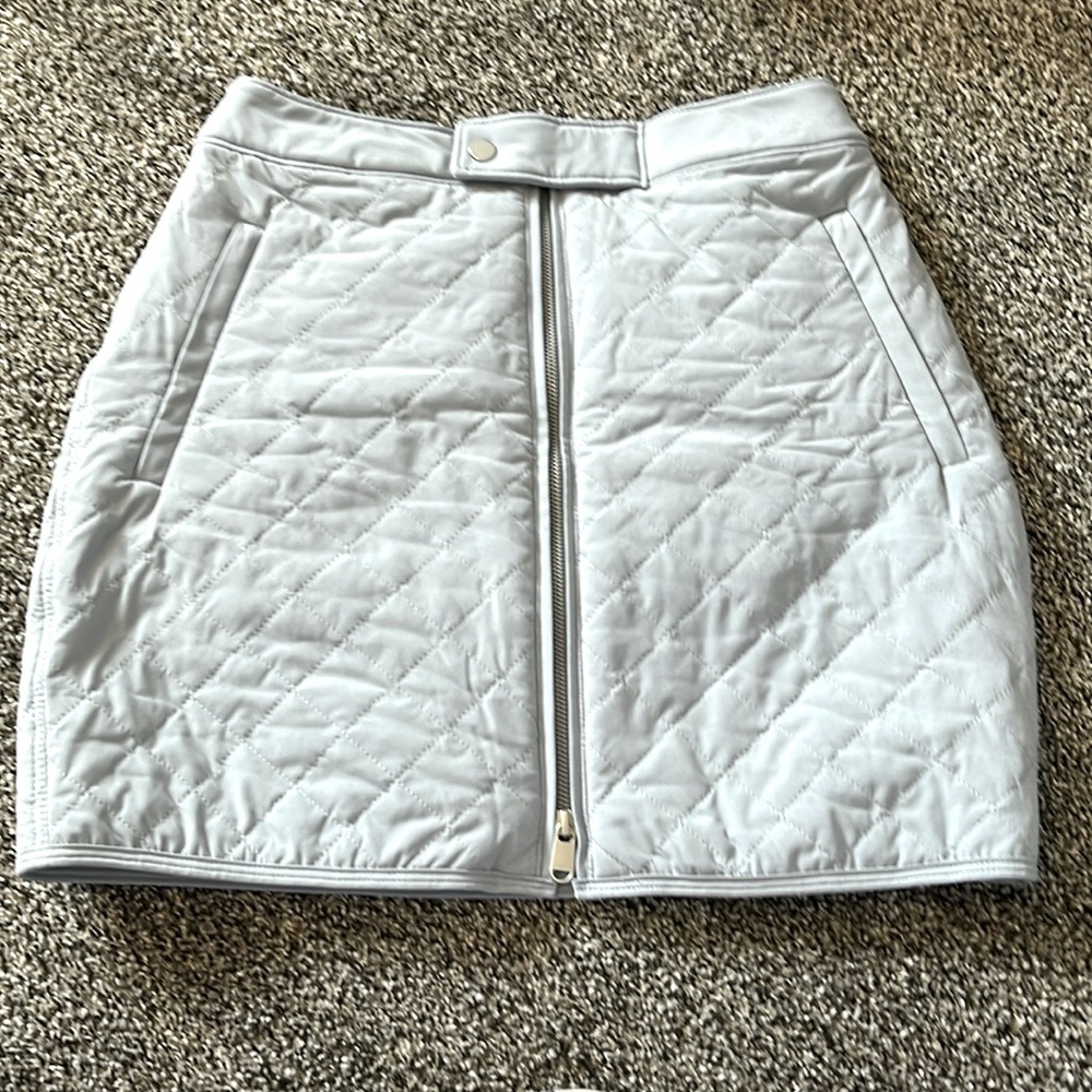 Athleta Quilted Skirt Size 4